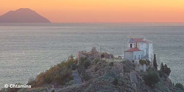 vuelle-residence-capo-d-orlando-sicilia-vacenze-mare-punti-turistici-santuario.santa-maria-santissima